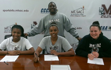 Three Mounties Sign Letters of Intent!