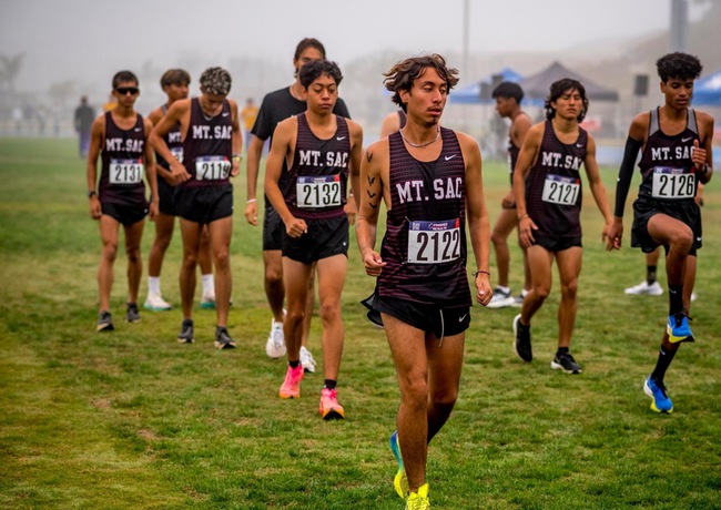 Mt. SAC Men's Cross Country Team Competes in the 2024 Cougar Challenge.