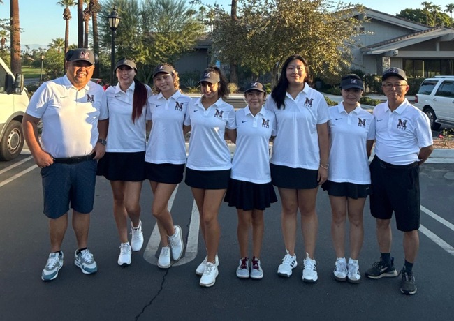 The 2025 Mt. SAC Women's Golf Team.