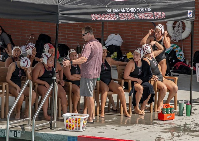 The 2023-2024 Women's Water Polo Team.
